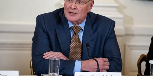 CEO ul ExxonMobil, Darern Woods, la Casa Albă FOTO EPA EFE jpg