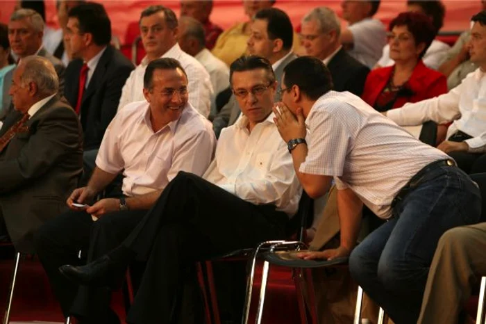 Victor Ponta şi fostul său coleg de partid, Cristian Diaconescu, au fost „vedetele” săptămânii politice trecute