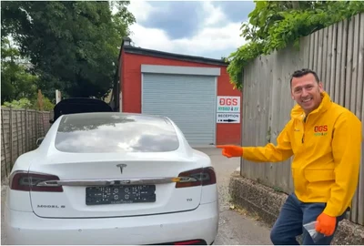 tesla model s reparatii jpg
