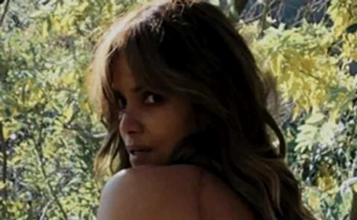 Halle Berry (54 de ani)