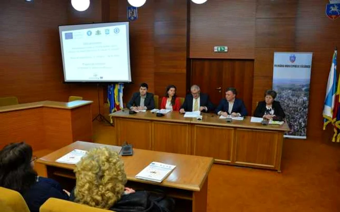 Conferinţa de lansare a proiectului a avut loc la Primăria Călăraşi FOTO Facebook/PMC