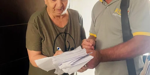 Decizii recalculare pensii. FOTO Poșta Română / Facebook