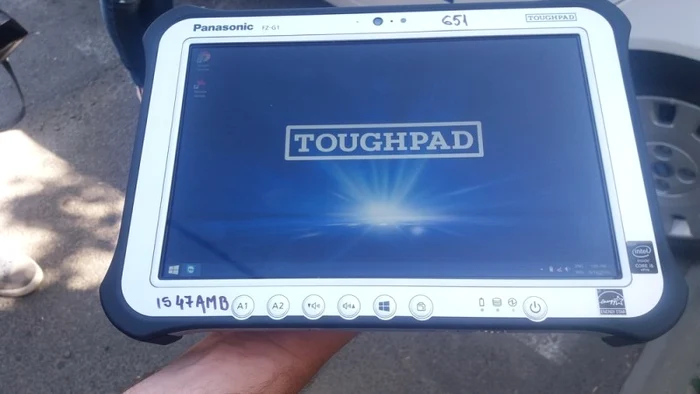 
    Aşa arată tabletele moderne instalate pe ambulanţele din IaşiFoto: ziaruldeiasi.ro  