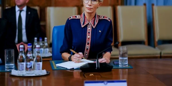 Raluca Turcan FOTO gov.ro