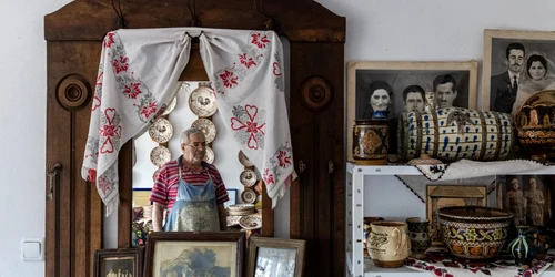 Colecția de ceramică a familiei Giubega din Horezu Vâlcea Sursă Arhiva personală jpg
