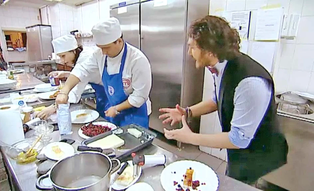
    Chef Florin a scăpat  cele mai multe înjurături  