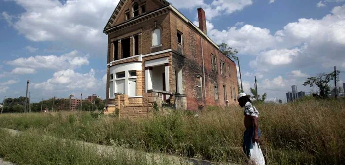 Oraşul Detroit, în ruină după declinul constant din ultimii ani. FOTO Reuters