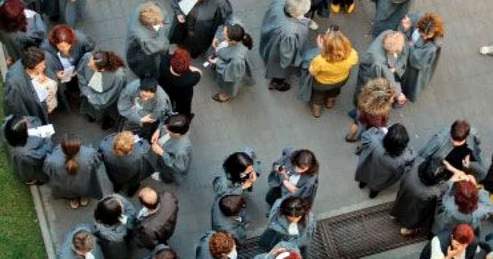 Magistraţii se plâng că sunt discriminaţi de Legea pensiilor
