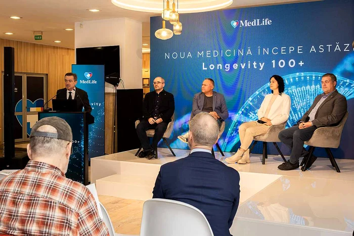 Conferinta MedLife jpg