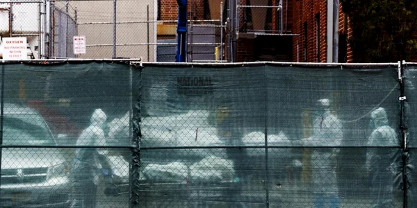 Morga unui spital din Brooklyn New York FOTO EPA-EFE