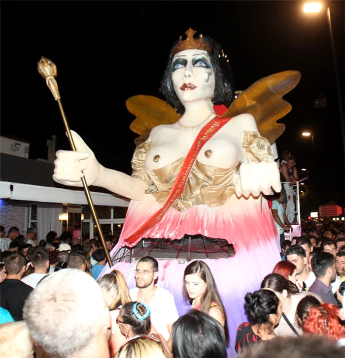 Fantezia celor care au construit carele nu a avut limite