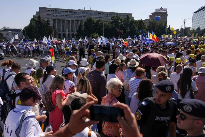 Angajații guvernului s-au alăturat unui protest organizat recent FOTO Inquam / Octav Ganea 