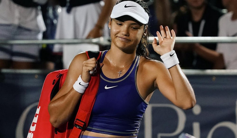 Presa britanică, despre Emma Răducanu după ce s-a retras din turneul Miami Open: „Critici deja cunoscute, adesea nedrepte, îi sunt adresate” 