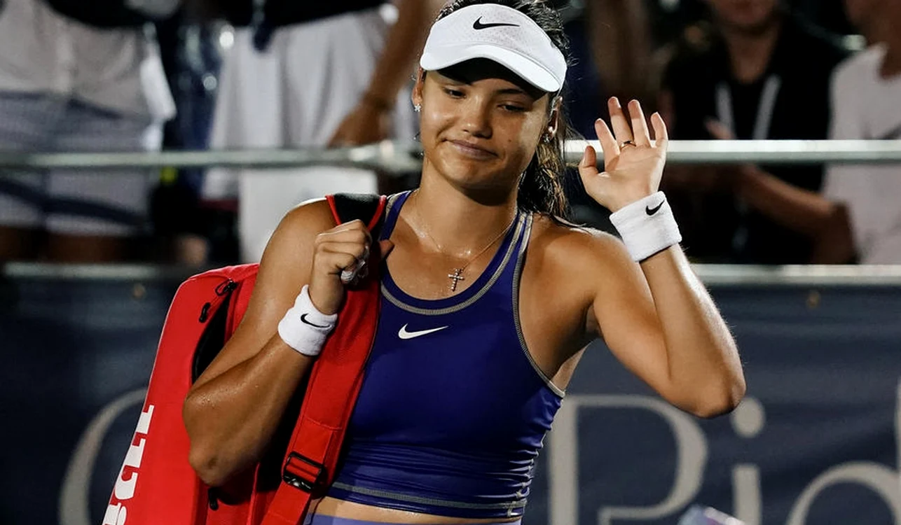 Emma Răducanu, dezamăgită după ce a anunțat că nu va veni la Cluj-Napoca. Foto EPA 