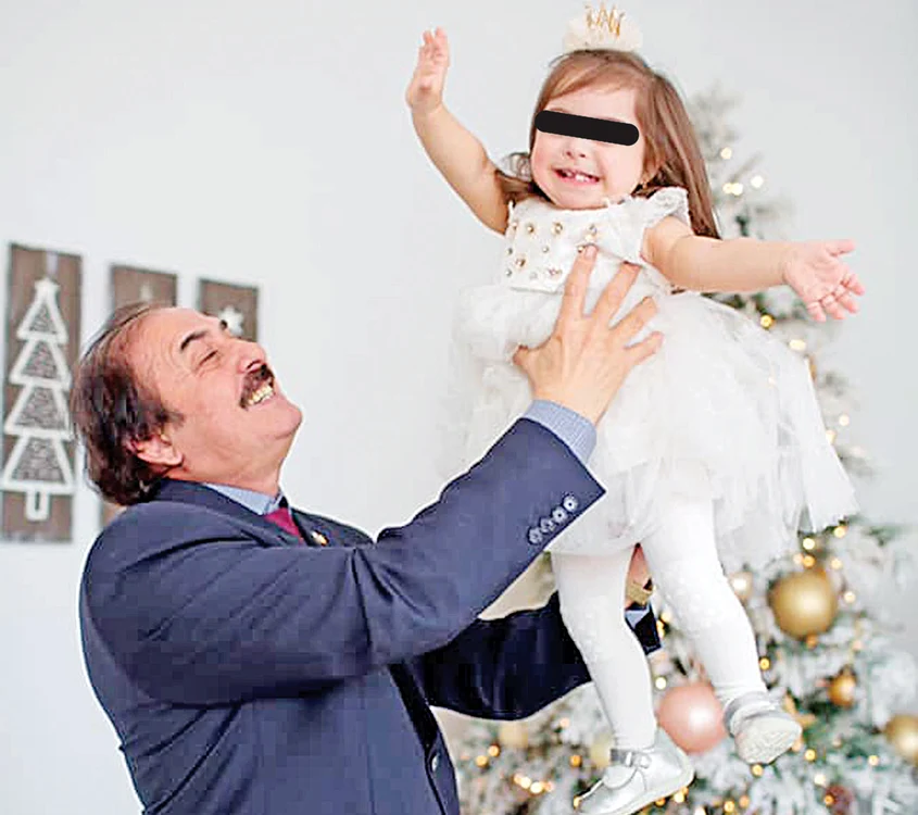 
    Nicolae  și prințesa lui,  Nicoleta  
