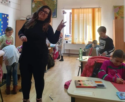 Pamela Popa profesor Teach for Romania FOTO arhiva personala (4) jpg