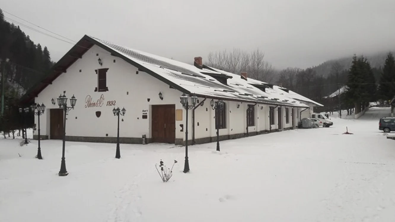Cramele Regale de la Azuga, locul preferat de Regele Mihai unde se întâlnea cu prietenii săi, copiii unui industriaş de origine germană FOTO Diana Frîncu