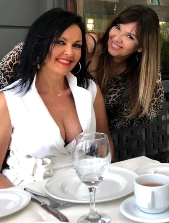 Așa arată acum surorile Fedorca. Foto: Facebook