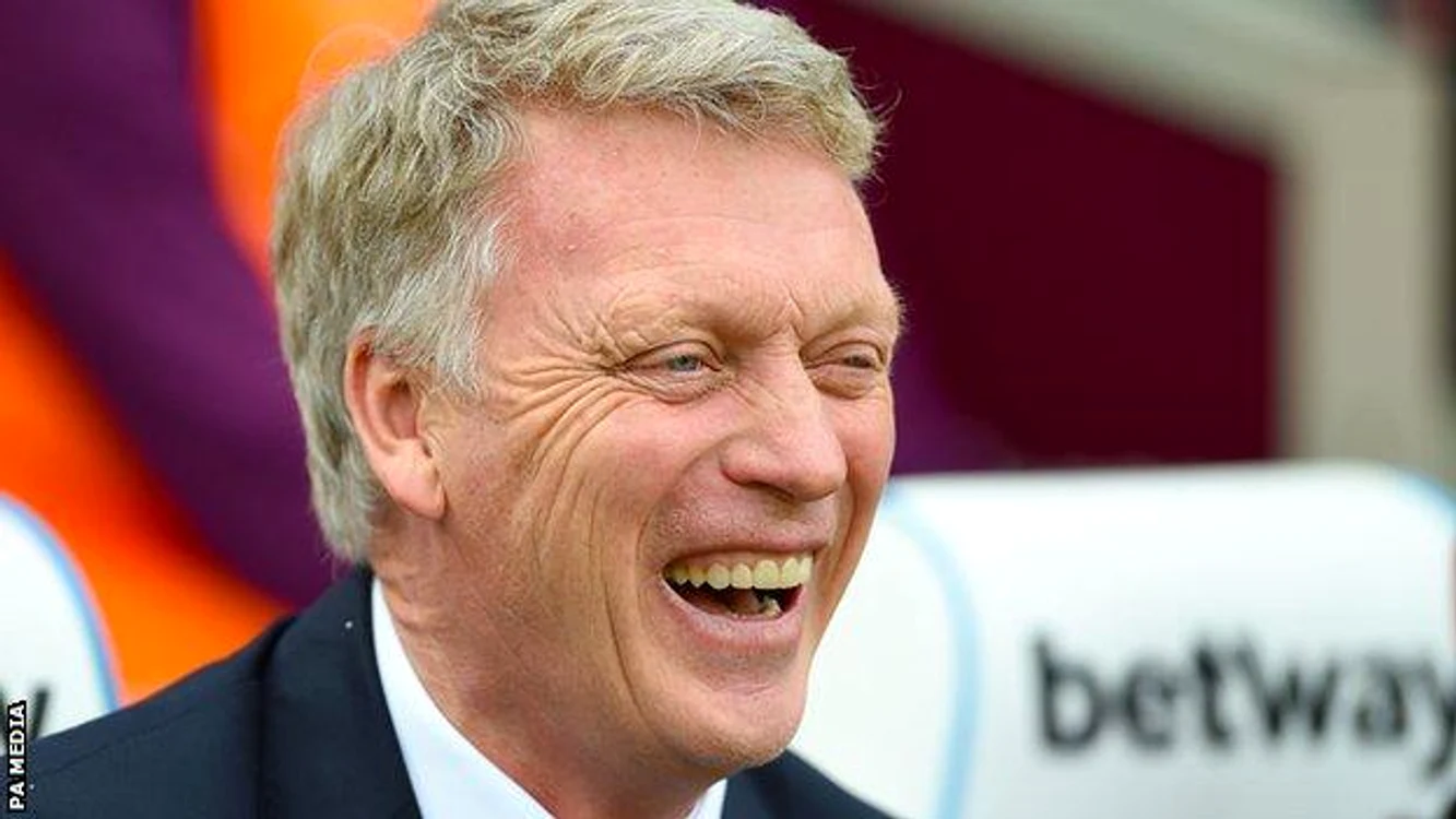 David Moyes, antrenorul lui West Ham, râde, deși echipa sa a jucat slab. FOTO: Facebook