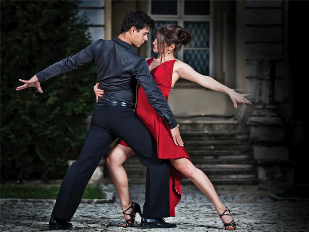 Tudor Mercea şi Ada Caraba, instructorii Salsa Brillante. FOTO: Arhivă