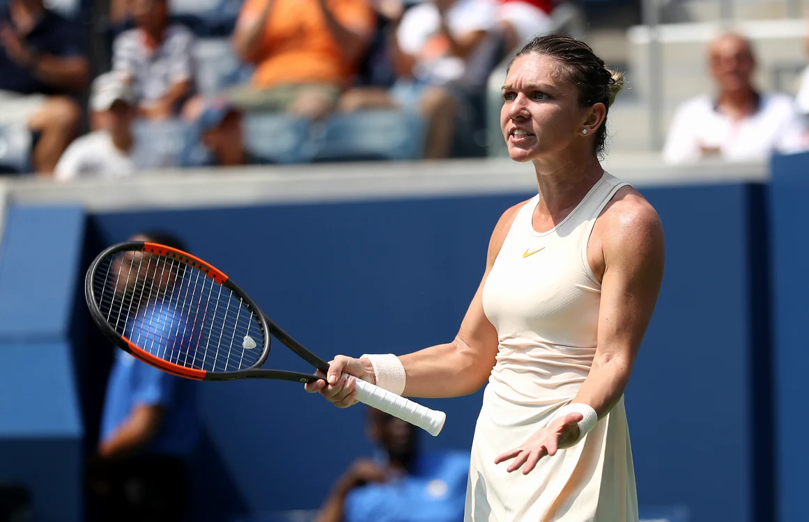 
    Simona Halep a debutat cu stângul în 2019foto: Getty  