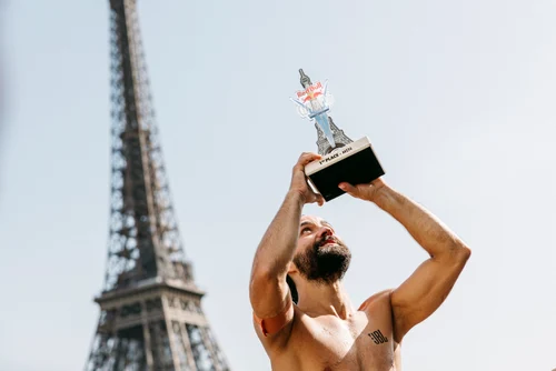 Cătălin Preda a obținut locul 2 la Campionatul Mondial de Natație de la Abu Dhabi. Foto: Red Bull