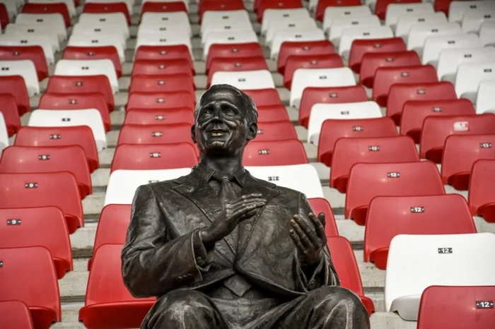 Baronul Francisc Neumann în tribunele stadionului UTA