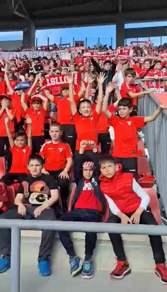 Atmosferă incredibilă pe stadion: Bătrâna Doamnă, condusă spre victorie de o galerie de 5.000 copii FOTO VIDEO 