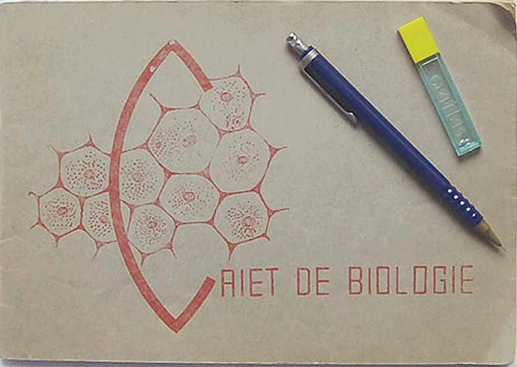  Clasicul caiet de biologie