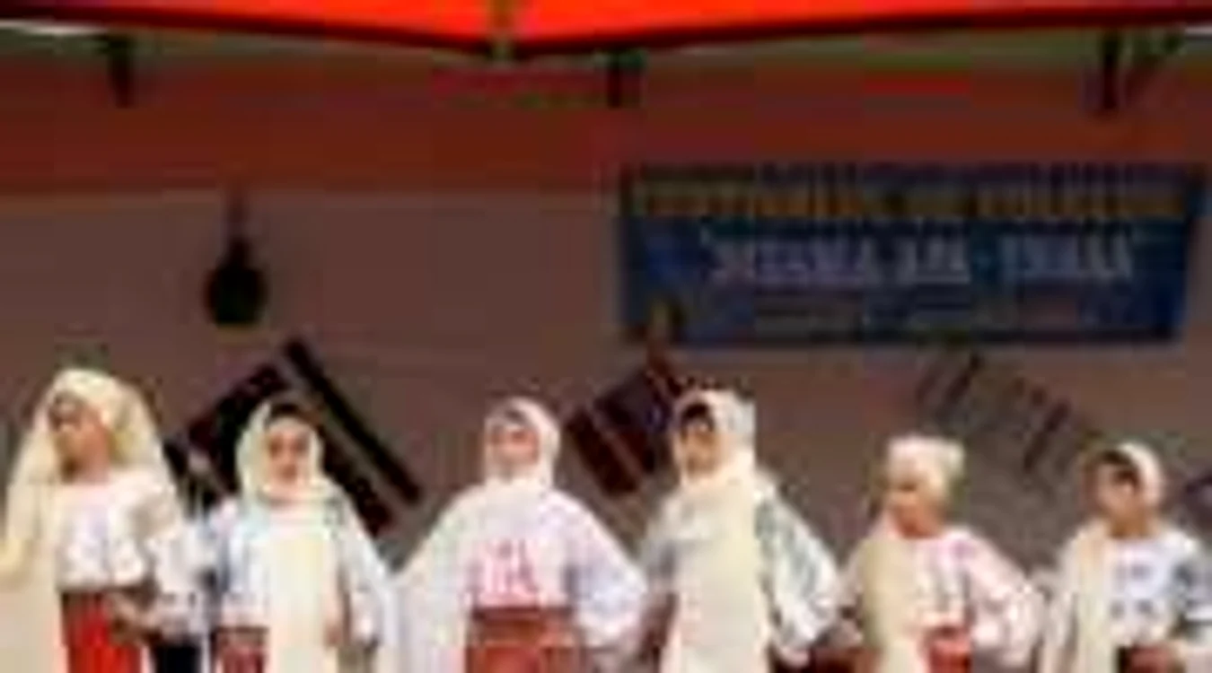 Craiova: Celebrarea lui Mitre Arambaşa şi parada portului popular, de Zilele Oraşului Bechet