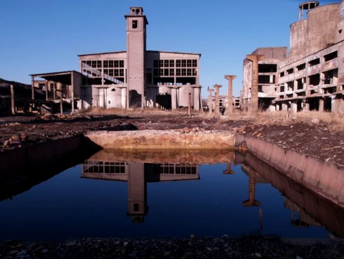 combinat ruine valea calugareasca foto adevarul ploiesti