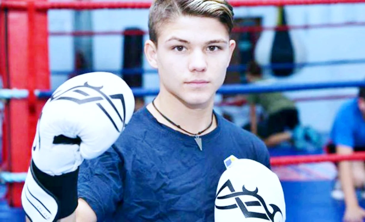 Cosmin Gîrleanu duce boxul românesc la Jocurile Olimpice. S-a calificat, rămâne de văzut ce se întâmplă cu întrecerea olimpică.
