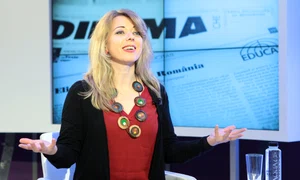 „Dacă nu ne creştem cititorii, n o să i avem“   dialog cu Ioana NICOLAIE jpeg