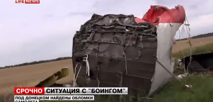 Rămăşiţele avionului Malaysia Airlines MH17