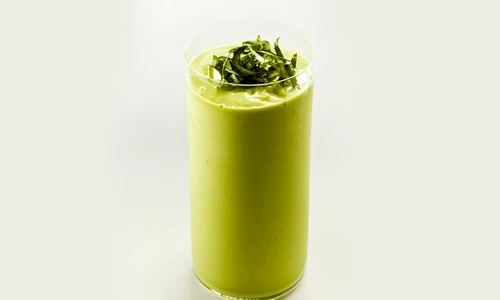 Smoothie cu avocado jpeg