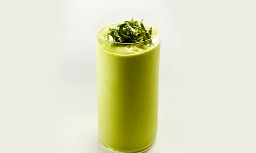 Smoothie cu avocado jpeg