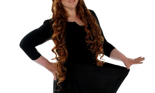 Tracy într o pereche veche de pantaloni  Acum cântăreşte 60 de kilograme jpeg