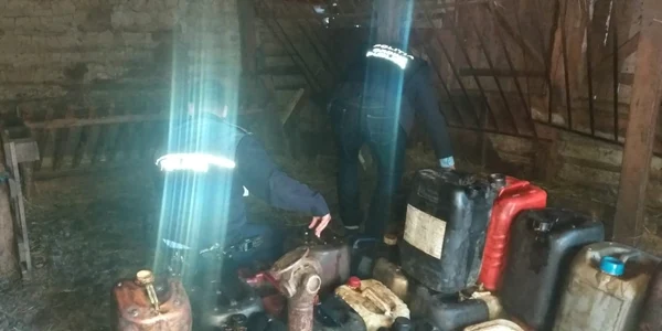 perchezitii la hotii de combustibil foto ijp 