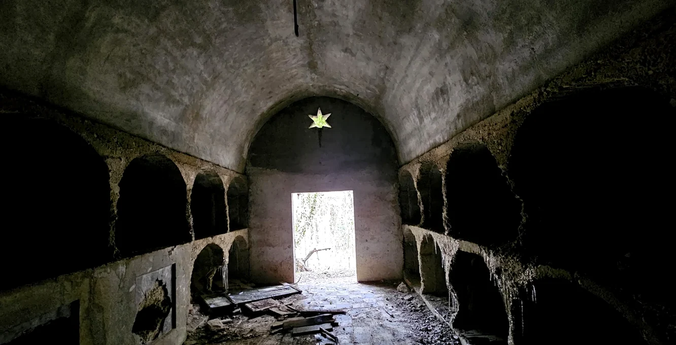 Cripta familiei Lazăr. Foto: arhiva.