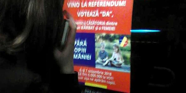 Publicitate pentru referendum la Galaţi FOTO Alexandra Teodorescu