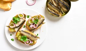 1 sprot peste tartine shutterstock 1216319560 jpg jpeg