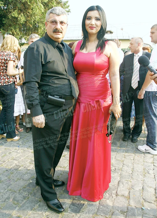 
    Bahmu şi Prigoană au mai divorţat  de 3 ori până acum  