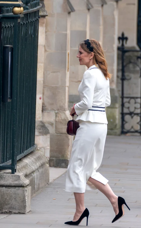 Geri Horner într o ținută care amntește de Prințesa Kate, Profimedia (4) jpg