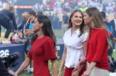 Regina Letizia, Regele Felipe, Prințesa Leonor, Infanta Sofia la finala CM de fotbal, Profimedia (3) jpg