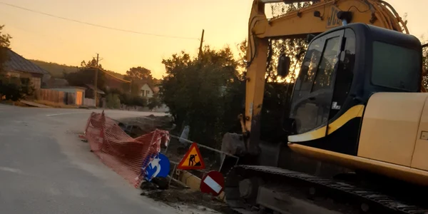 lucrari canalizare vulpeni olt   foto adevărul (1) jpeg