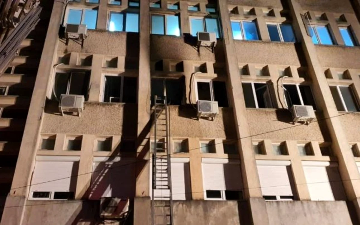 10 persoane au murit în urma incendiului izbucnit în secția ATI a Spitalului Județean Piatra Neamțfoto: ISU