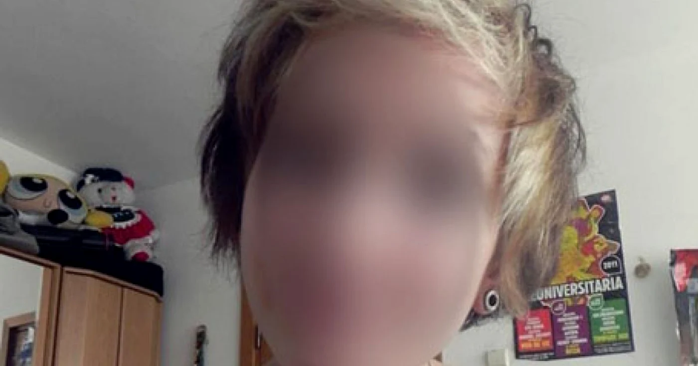 Tânăra în vârstă de 16 ani a scăpat cu viaţă