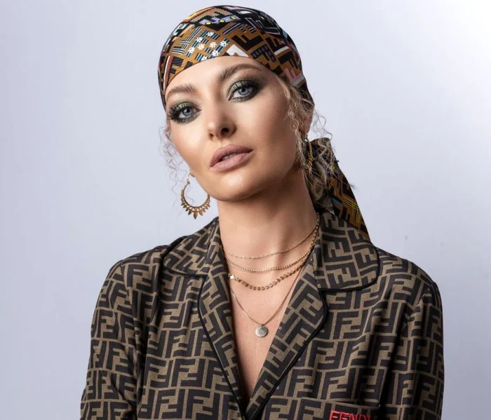 Mihai Bendeac a scăpat-o pe Delia cu capul de podeafoto: captură video Antena 1