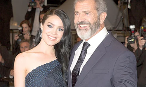 14 vedete foto mel gibson cu iubita tanara guliver splashnews jpeg