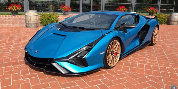 Lamborghini Sián FKP 37, construit în 2019, se afla in colectia unui om din Timisoara foto captura video YT @Shmee150